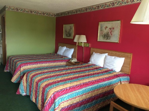 Western Motel - Camilla image 17