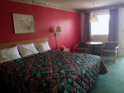 Western Motel - Camilla image 28